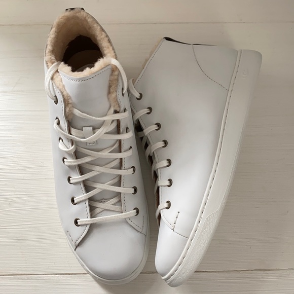 UGG men’s white sneakers main image 4